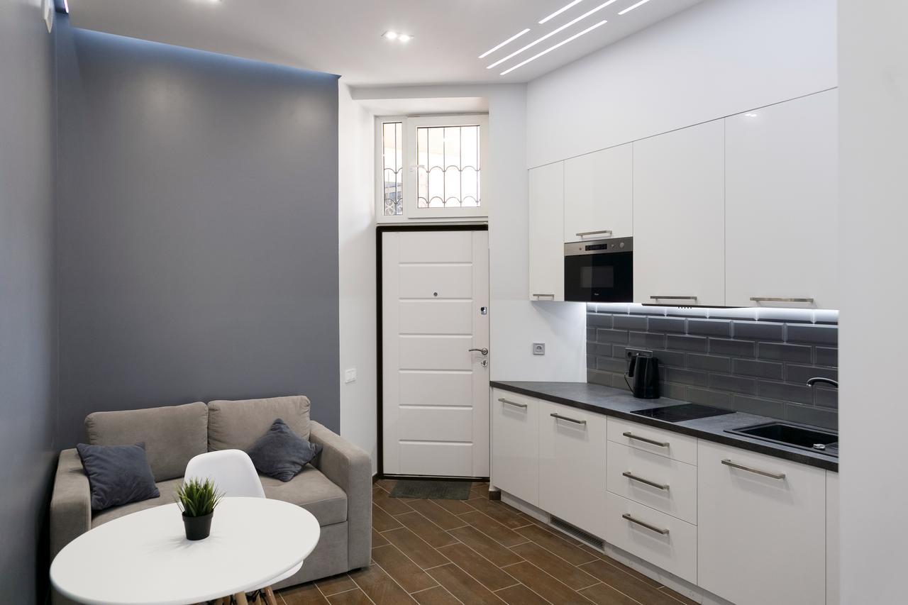 Exciting Apartment Lviv Fireplace Εξωτερικό φωτογραφία